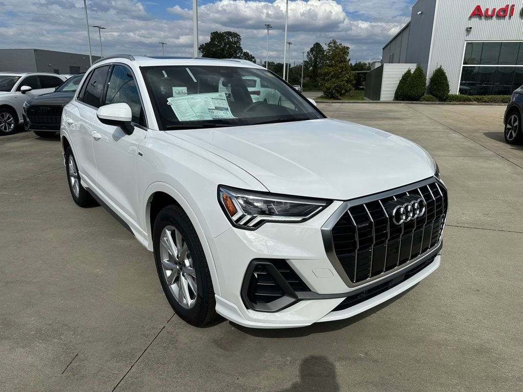 New 2025 Audi Q3 2.0T Premium Plus w/ Premium Plus Package image 3