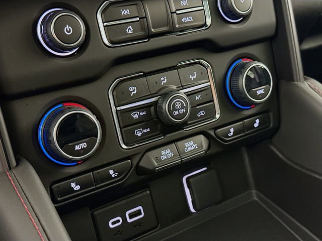 Used 2023 Chevrolet Tahoe RST AWD/4WD image 16