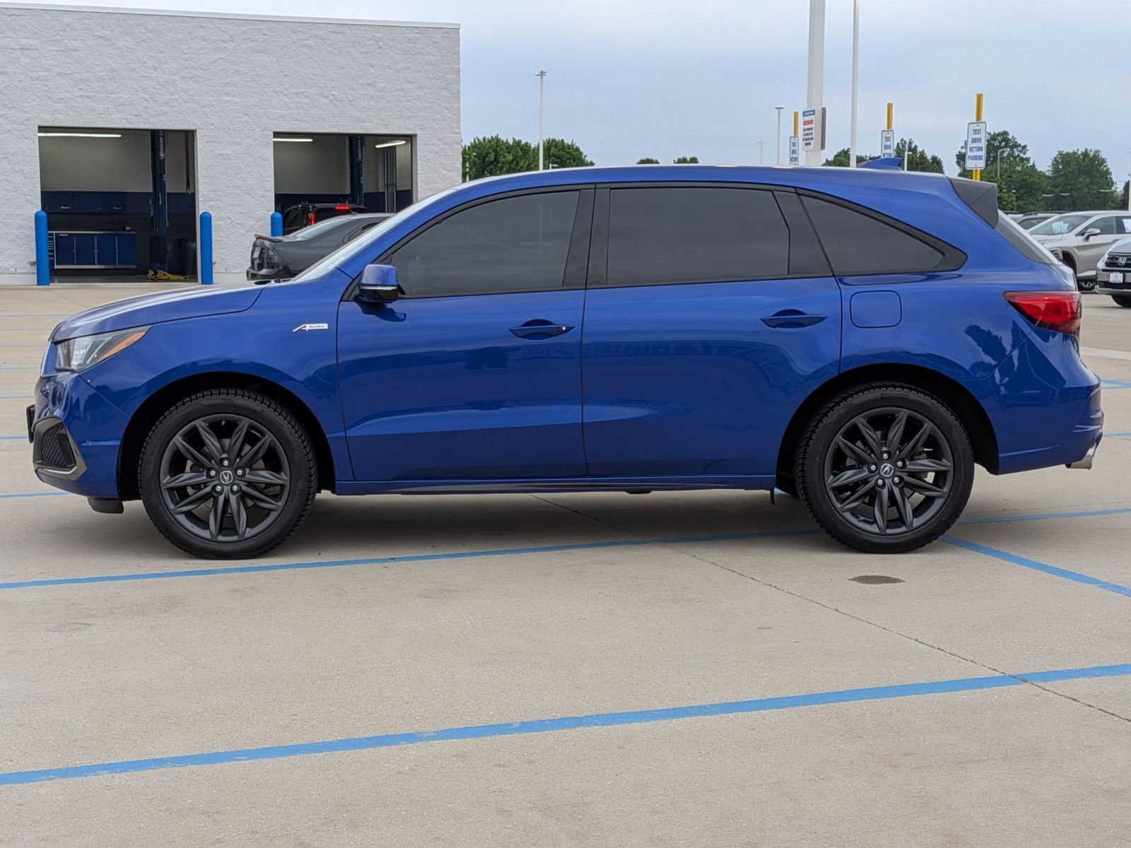 Used 2020 Acura MDX A-Spec AWD/4WD image 9