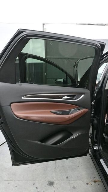 Used 2021 Buick Enclave Avenir w/ Avenir Technology Package image 15