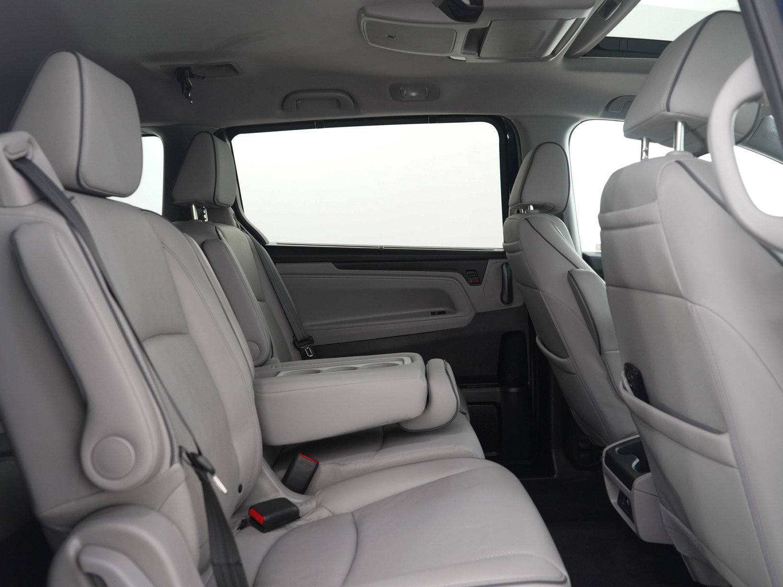Used 2024 Honda Odyssey Elite image 14