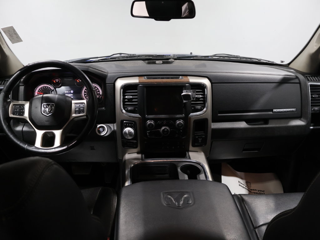Used 2015 RAM 1500 Laramie w/ Convenience Group AWD/4WD image 19