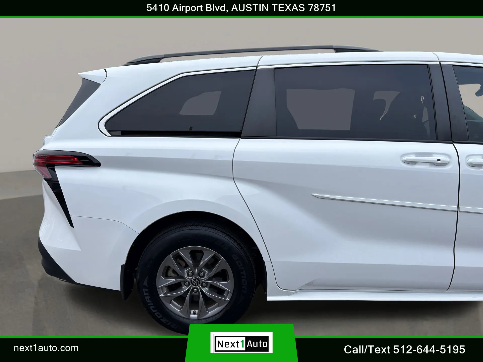 Used 2021 Toyota Sienna LE image 6