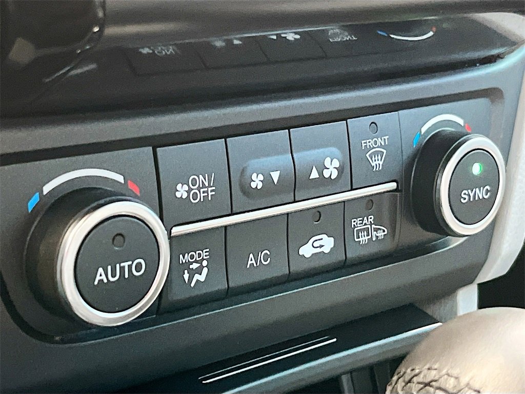 Used 2020 Acura ILX Technology Package image 15