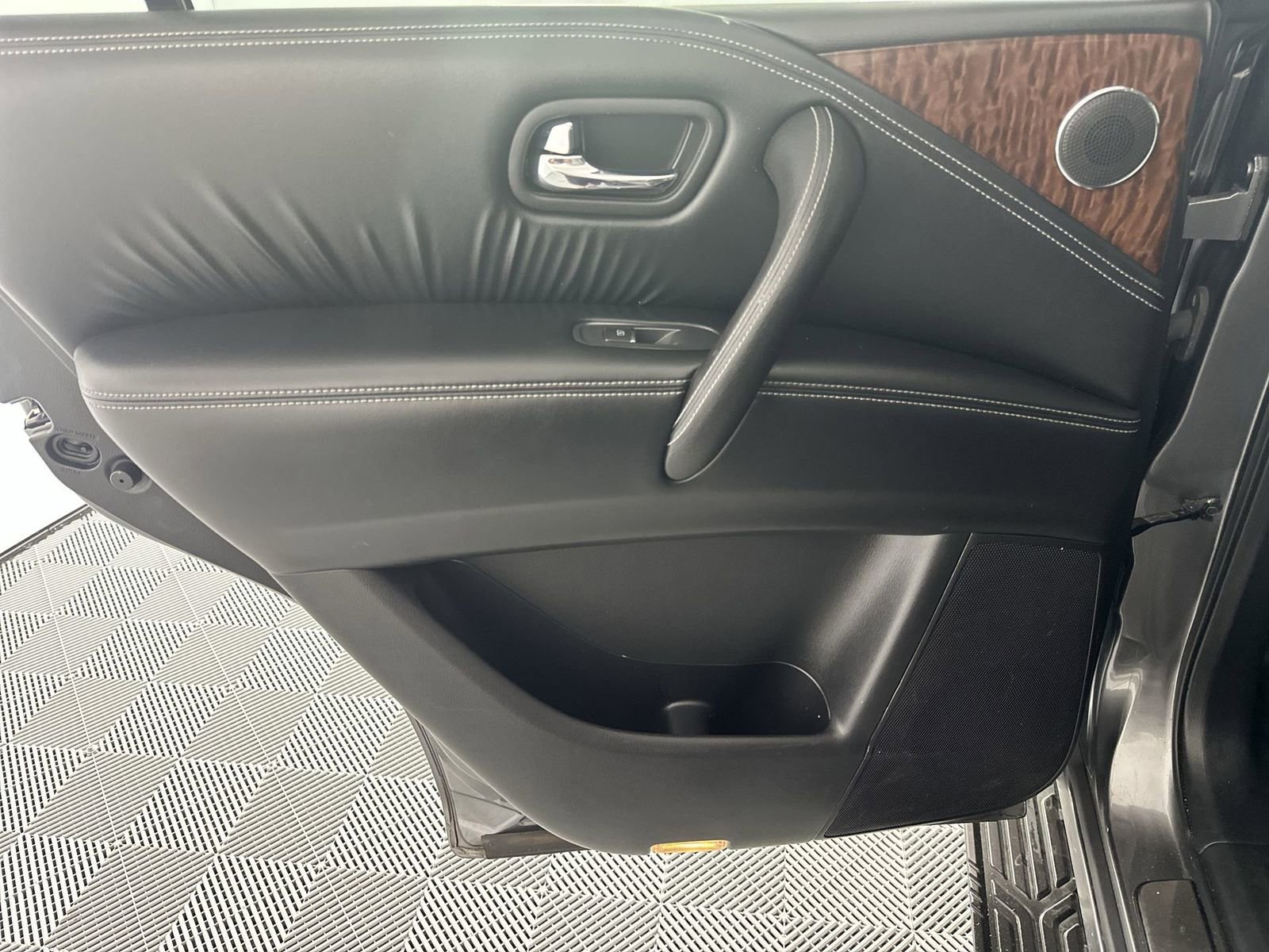 Used 2020 Nissan Armada Platinum w/ Captain's Chairs Package image 30