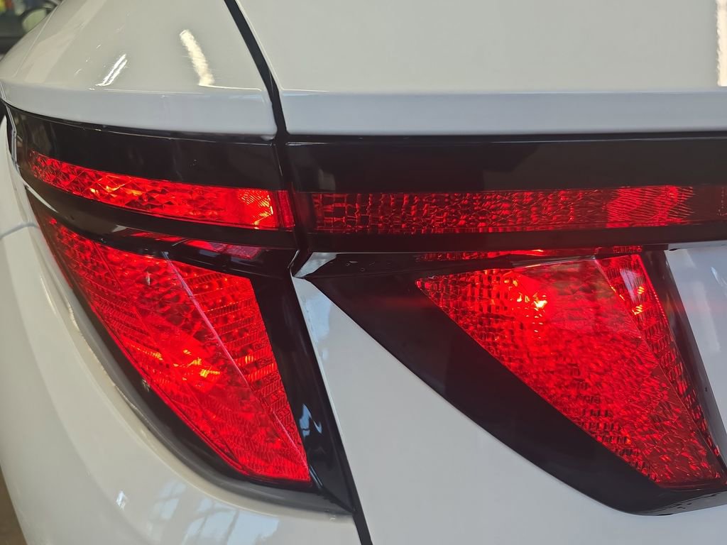 Certified 2026 Hyundai Tucson SE FWD image 34