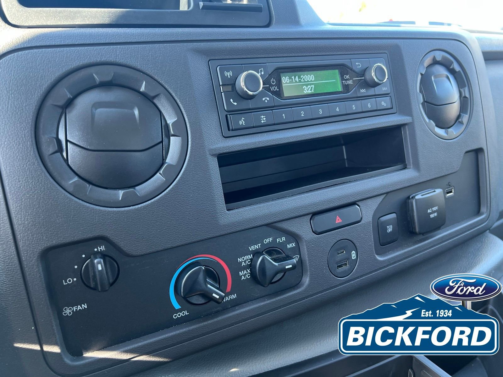 New 2026 Ford E-350 and Econoline 350 Super Duty w/ Interior Upgrade Package image 13