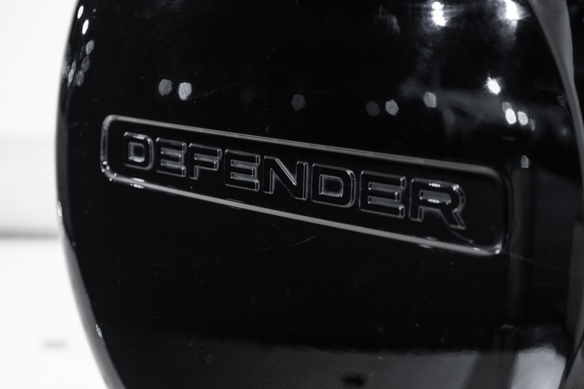 Used 2022 Land Rover Defender 110 X-Dynamic SE image 16