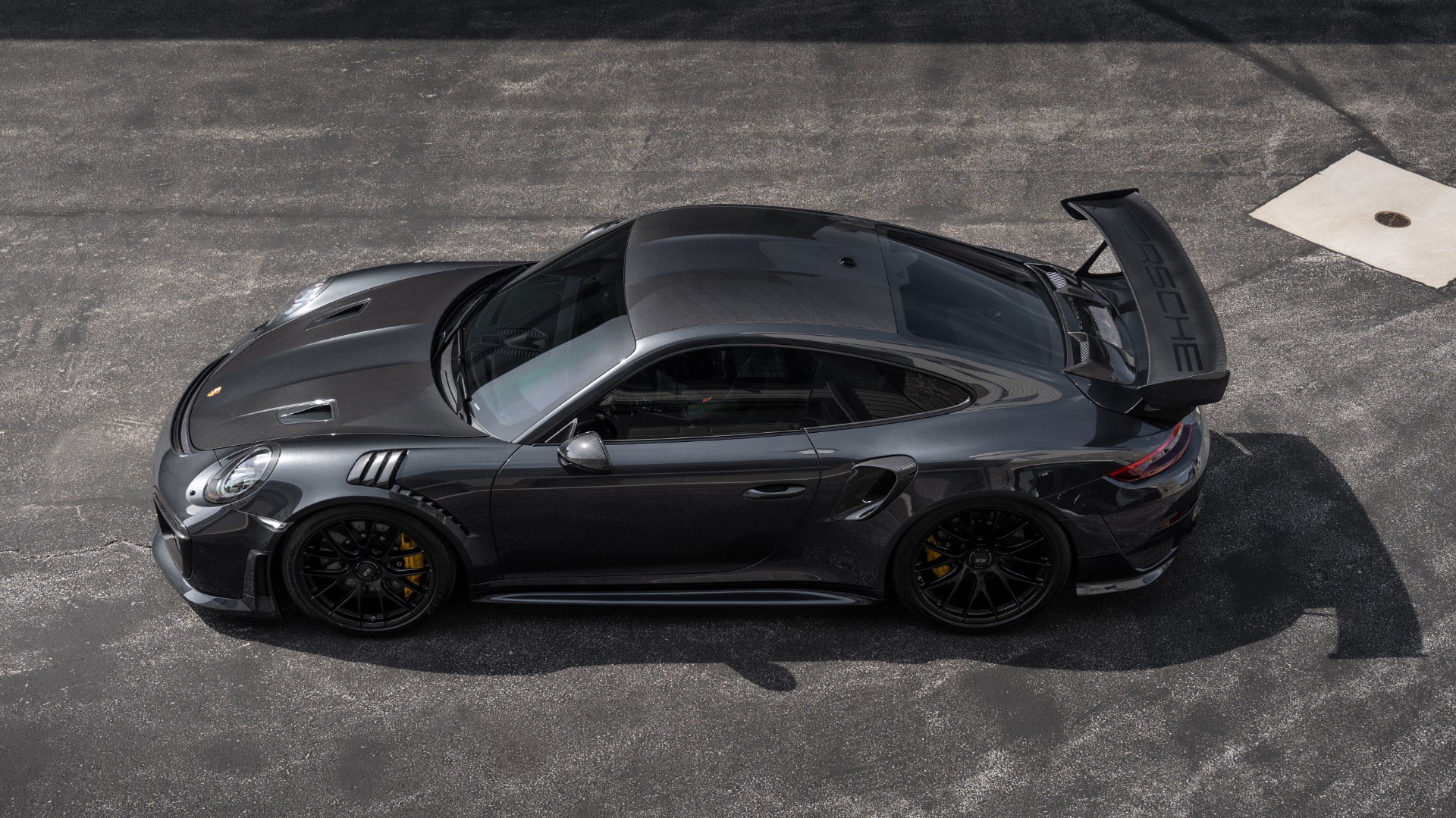 Used 2018 Porsche 911 GT2 RS RWD image 6