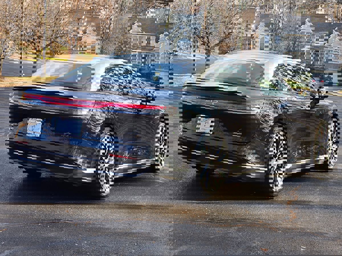 Used 2022 Lucid Air Grand Touring image 6