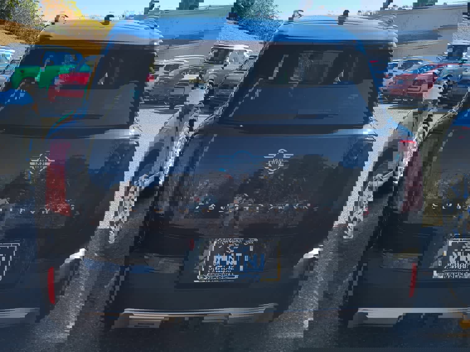 Used 2025 MINI Cooper Countryman S w/ Comfort Package Max image 11