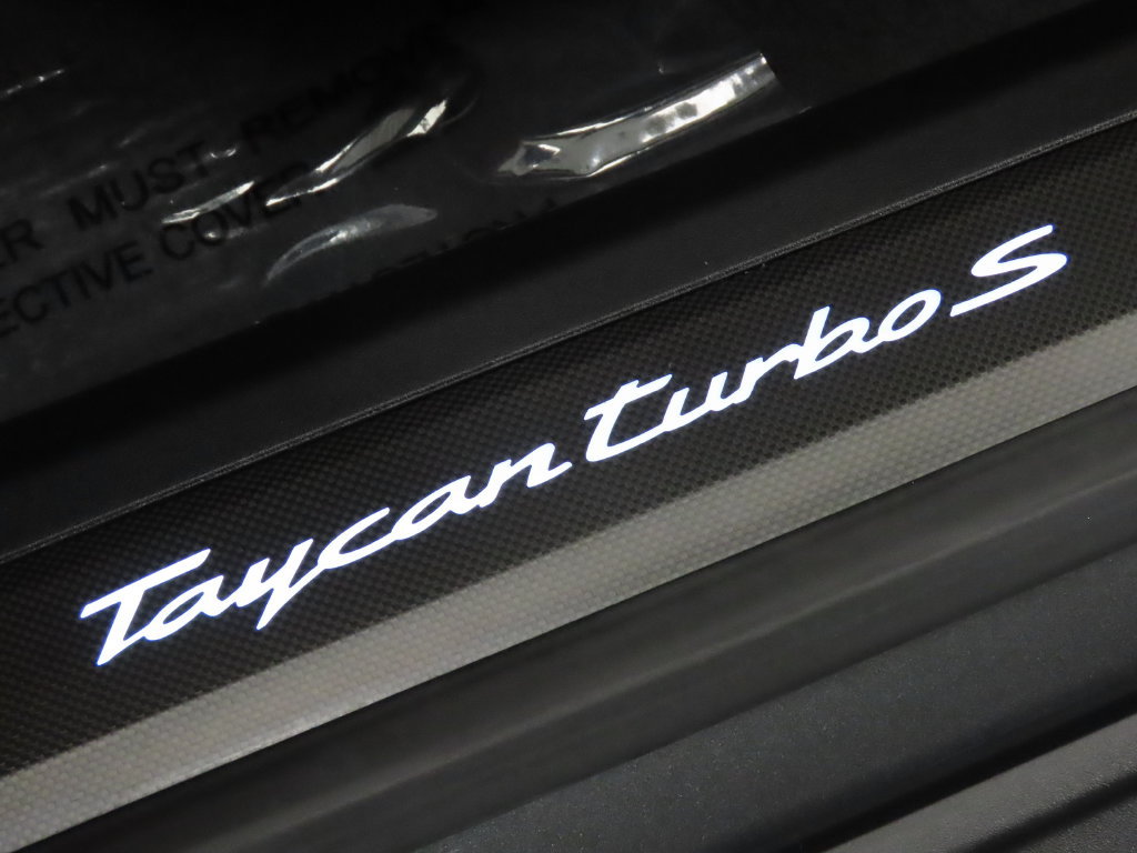 Certified 2020 Porsche Taycan Turbo S AWD/4WD image 42