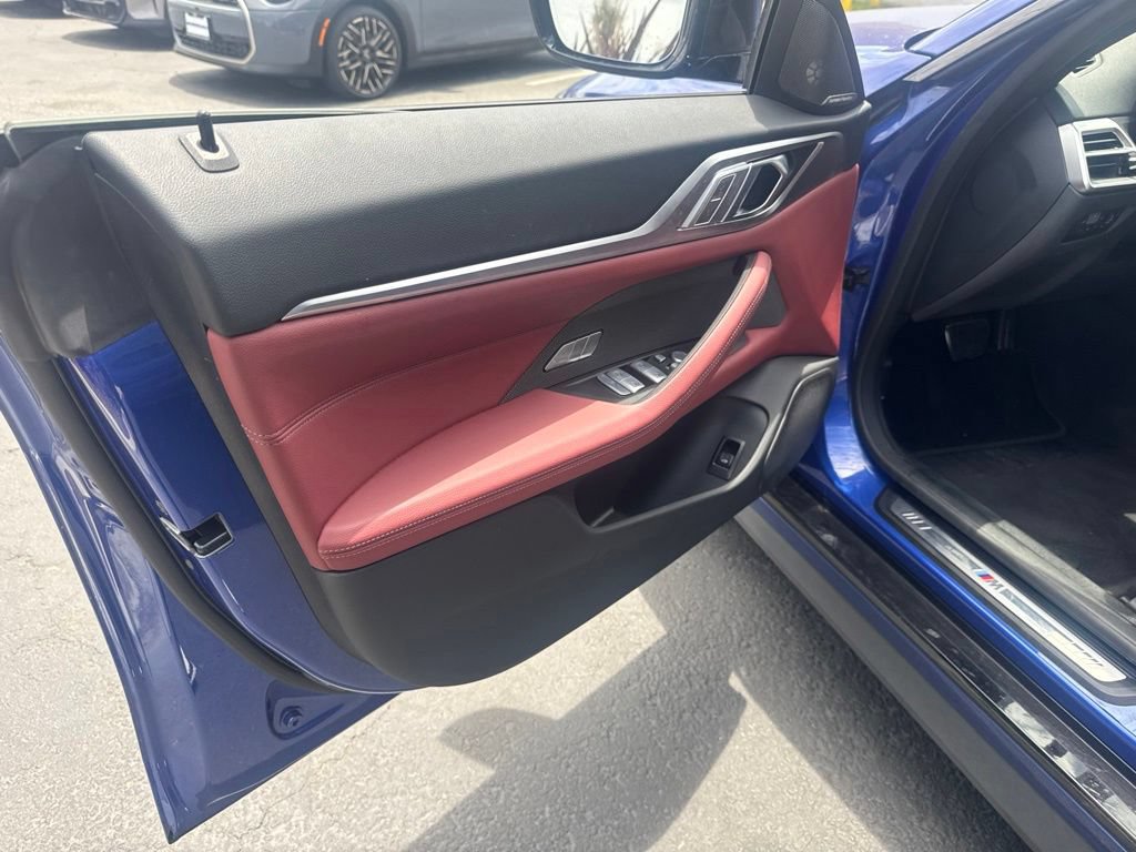 Used 2025 BMW i4 eDrive40 w/ M Sport Package RWD image 11
