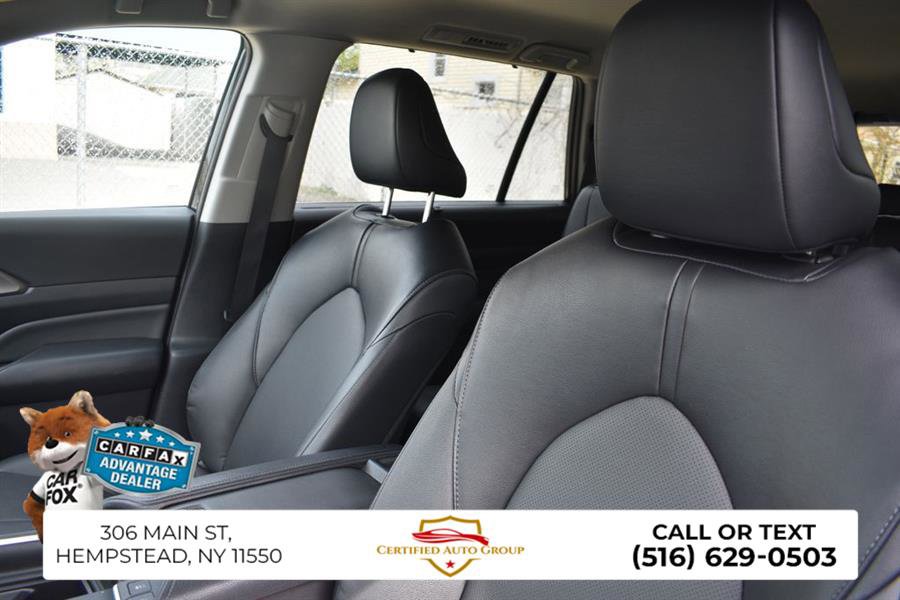 Used 2025 Toyota Grand Highlander FWD image 10