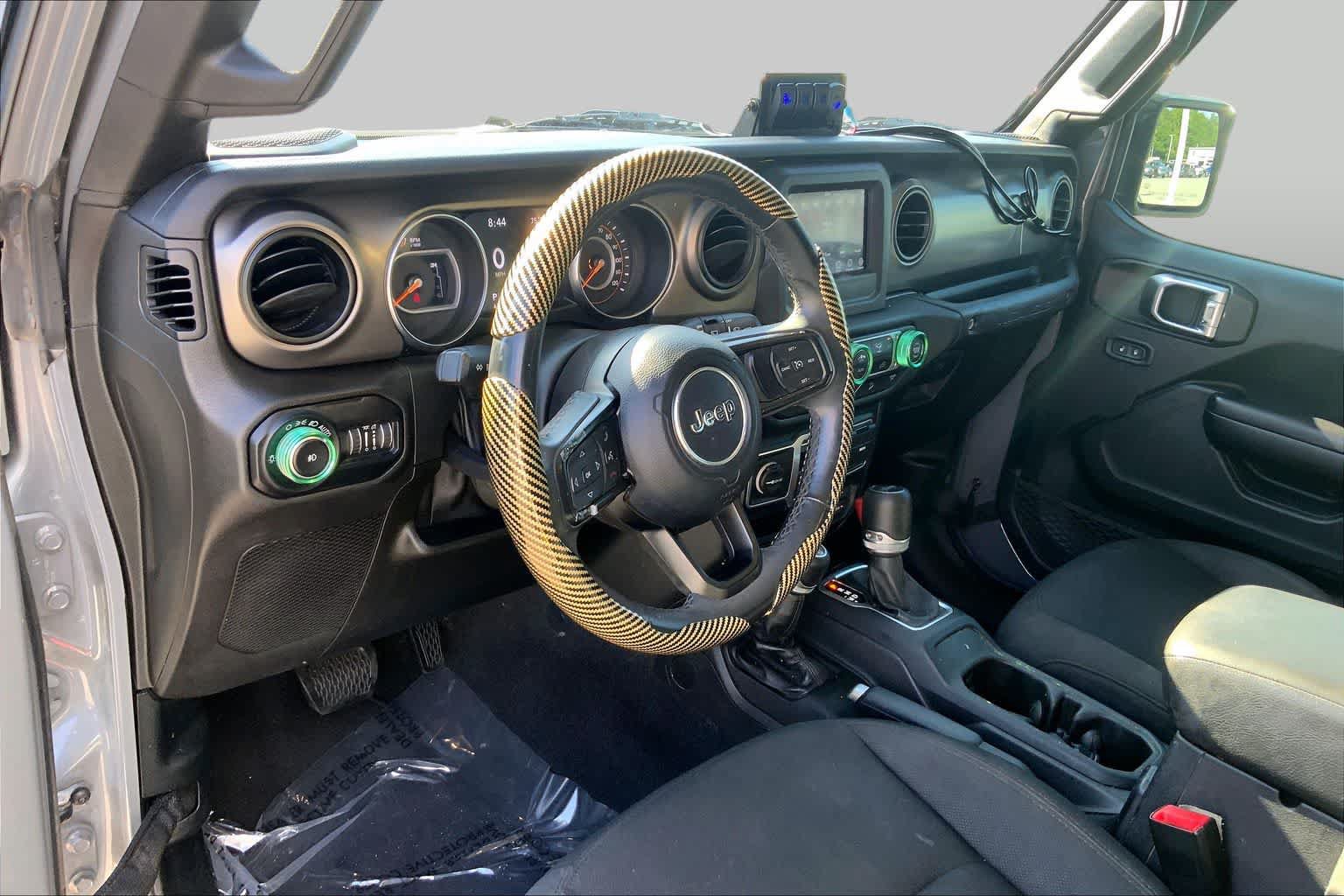 Used 2019 Jeep Wrangler Sport AWD/4WD image 15
