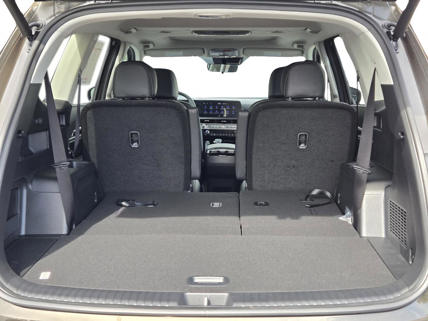 New 2025 Kia Telluride S image 10
