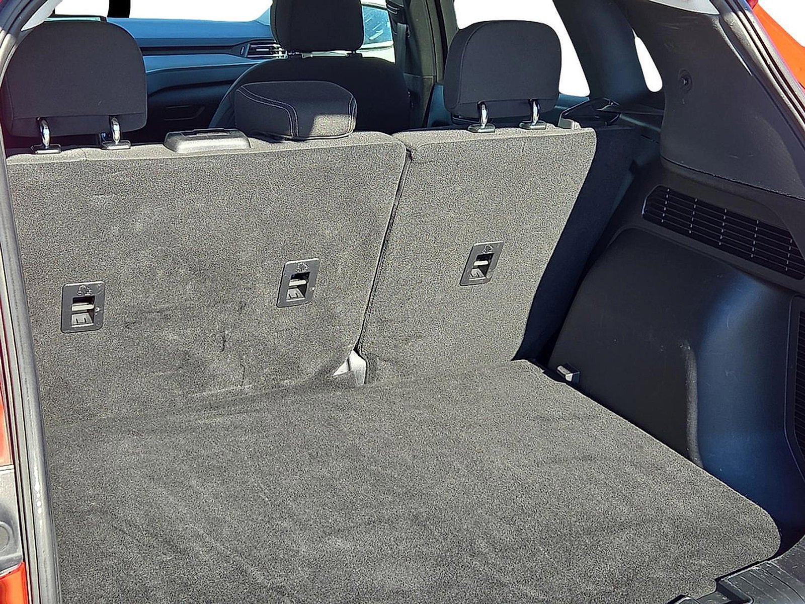 Used 2024 Ford Escape Active w/ Cold Weather Package image 8