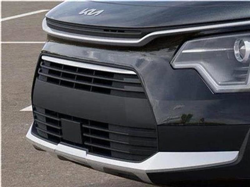 New 2025 Kia Niro EX image 93