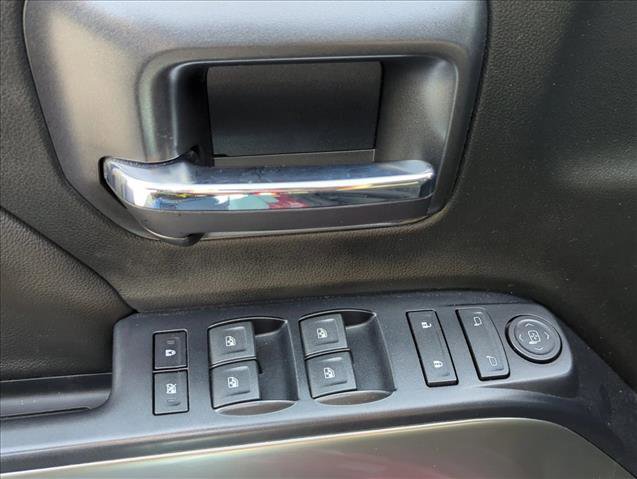 Used 2018 Chevrolet Silverado 1500 LT w/ Texas Edition image 7