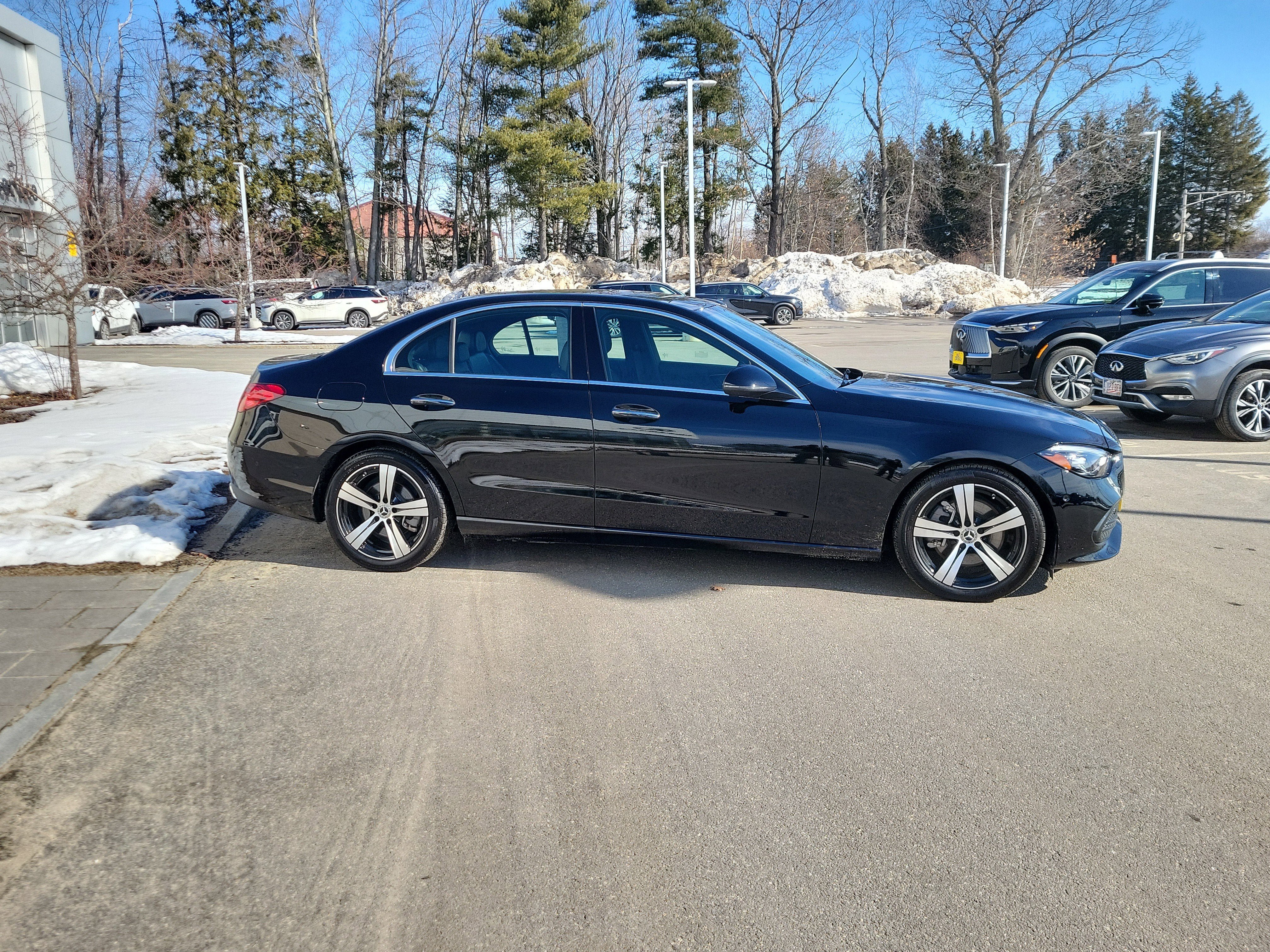 Used 2025 Mercedes-Benz C 300 4MATIC Sedan image 8