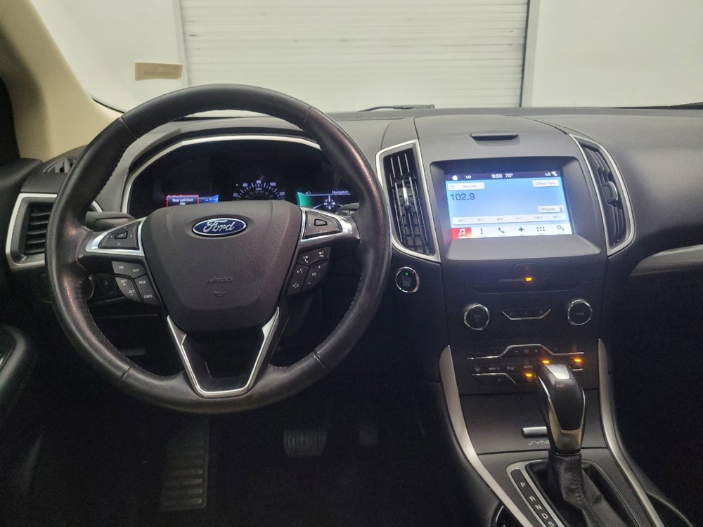 Used 2017 Ford Edge SEL w/ Equipment Group 201A FWD image 22