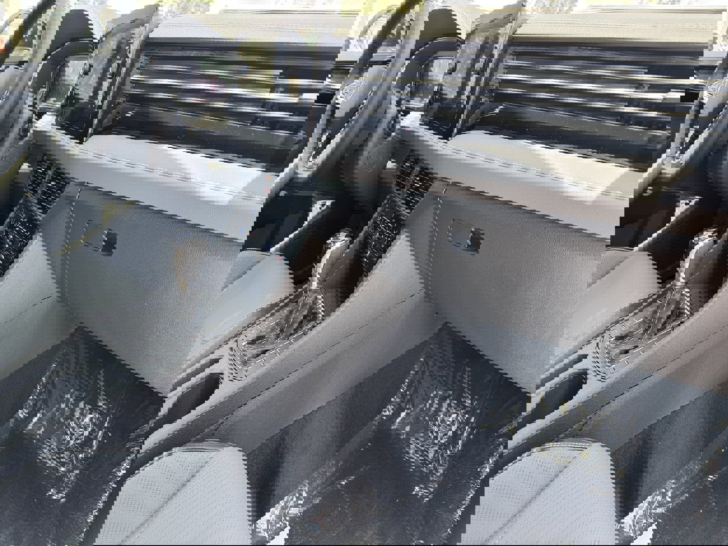 New 2025 Volkswagen Jetta SEL image 12