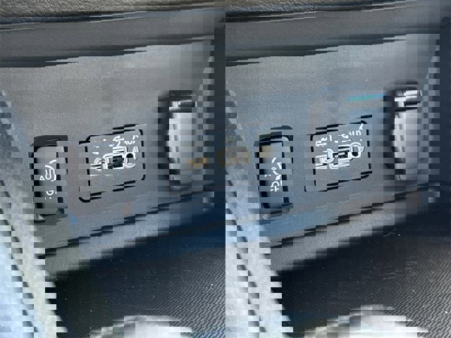 New 2025 Nissan Sentra SV w/ All-Weather Package image 25