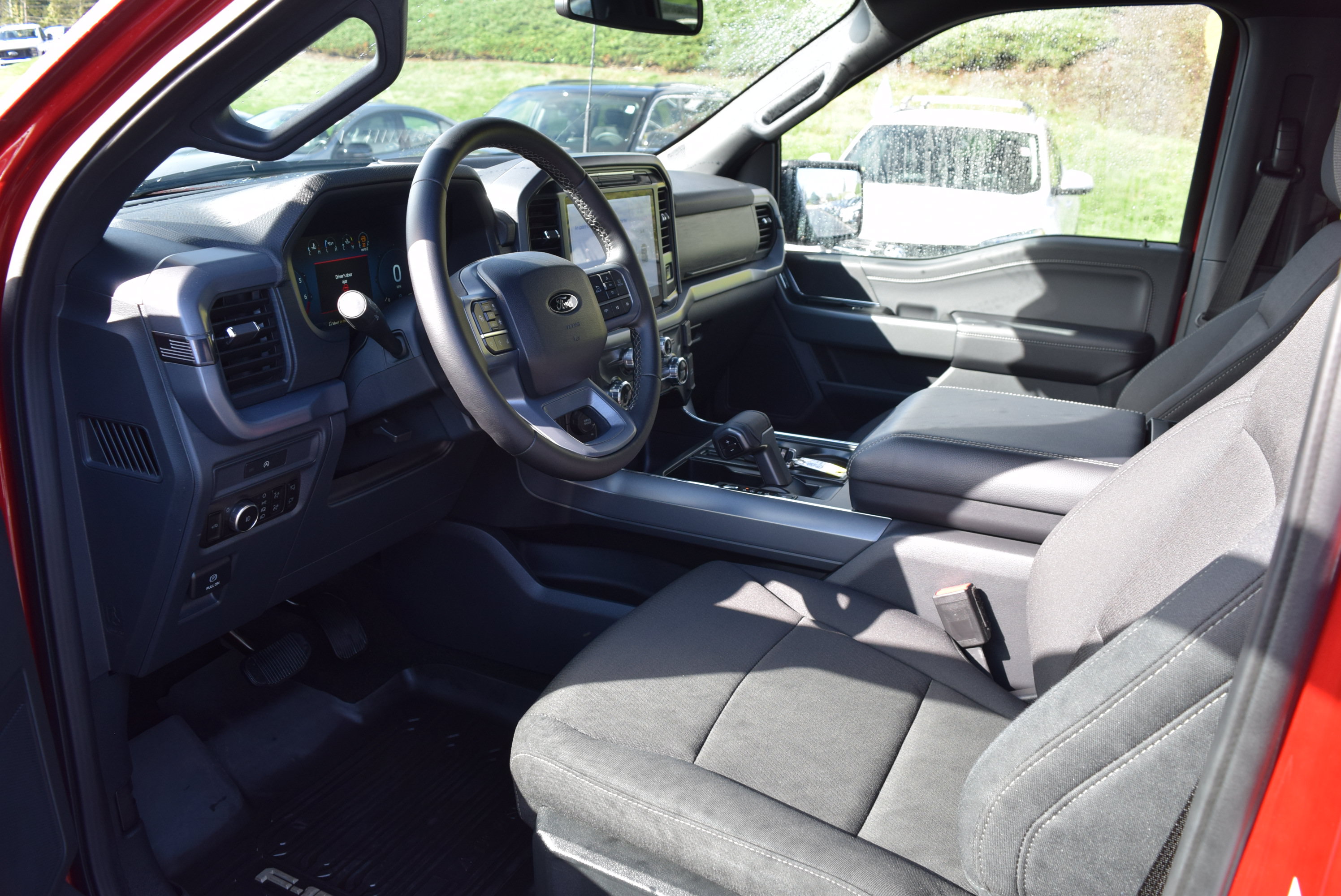 Used 2025 Ford F150 XLT w/ Equipment Group 302A MID AWD/4WD image 10