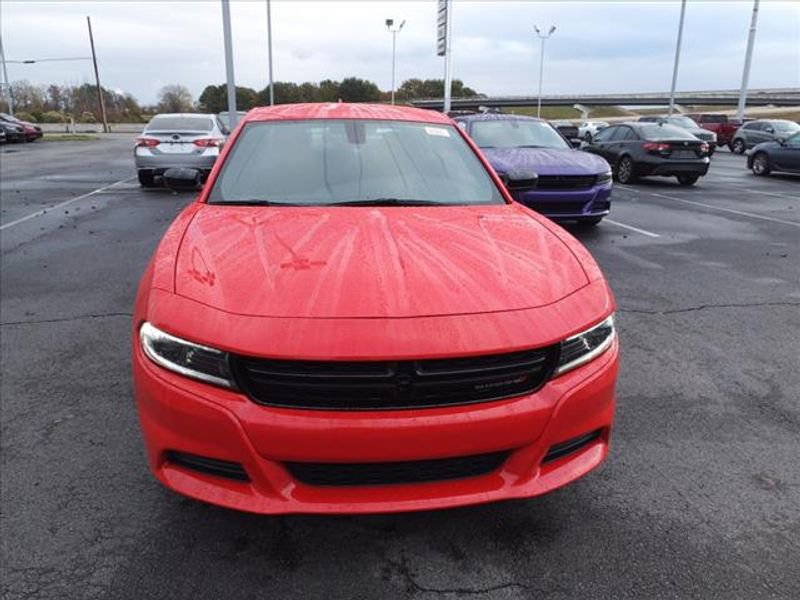 Used 2023 Dodge Charger SXT image 2