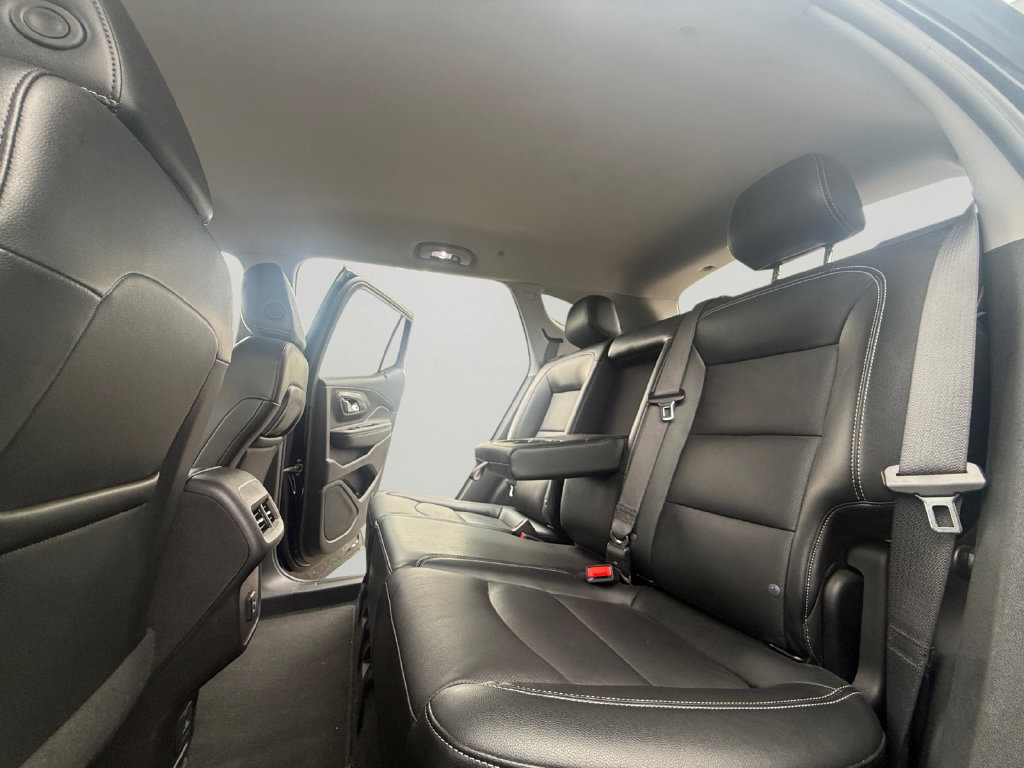 Used 2024 GMC Terrain SLT AWD/4WD image 25