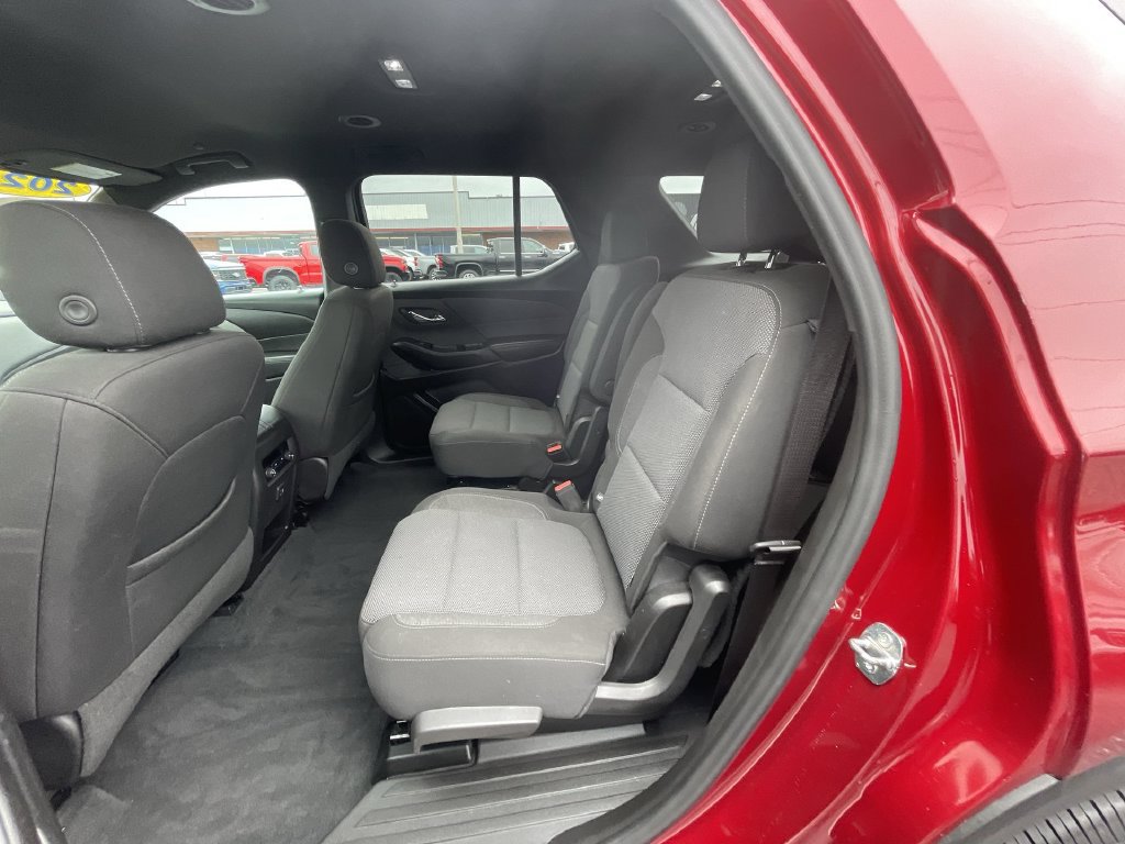 Certified 2022 Chevrolet Traverse LT w/ LPO, Floor Liner Package AWD/4WD image 25