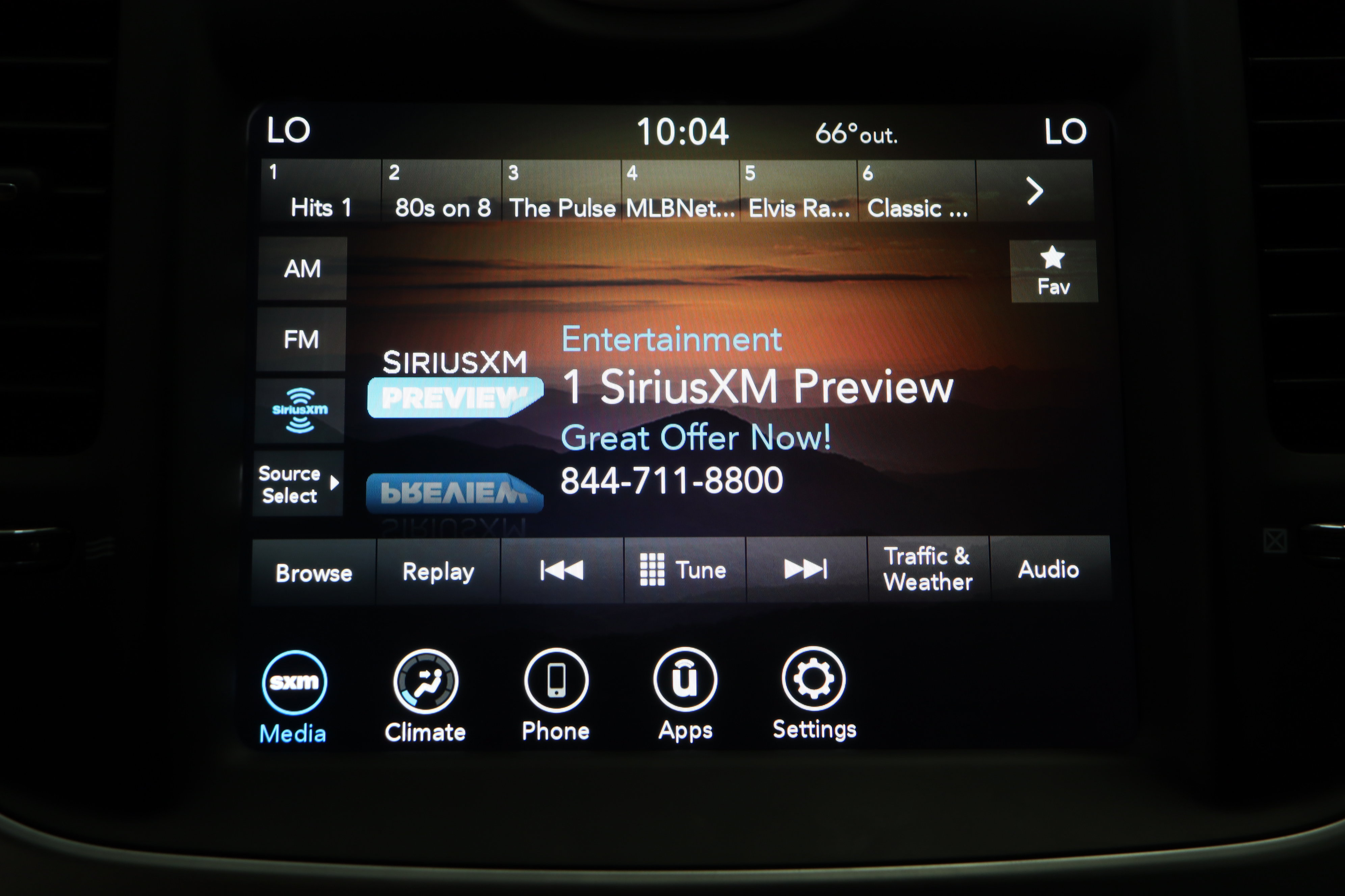 Used 2023 Chrysler 300 Touring w/ Sport Appearance Package RWD image 19
