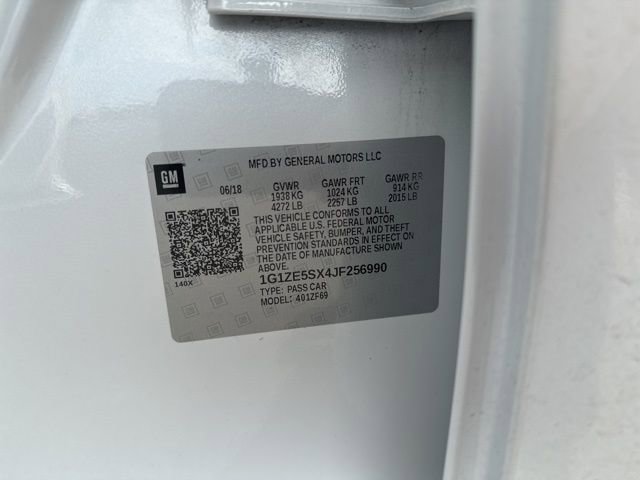 Used 2018 Chevrolet Malibu Premier w/ Premier Sun and Wheel Package image 8