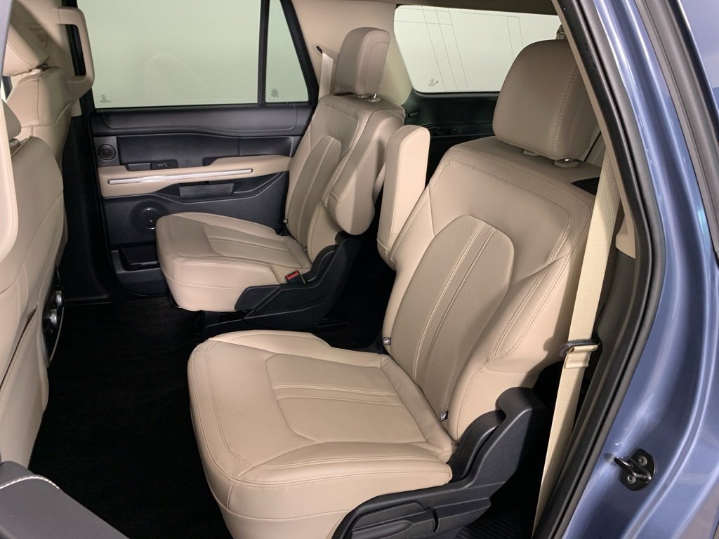 Used 2022 Ford Expedition Max Limited image 26