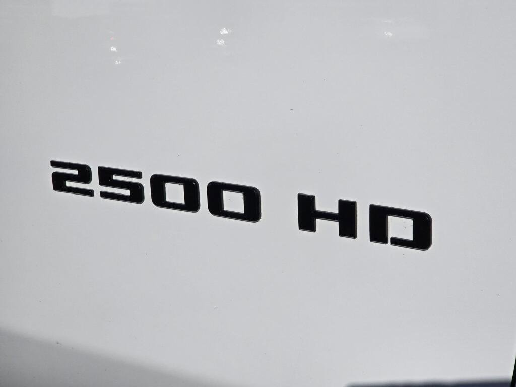 Used 2024 Chevrolet Silverado 2500 Custom w/ Custom Value Package image 32