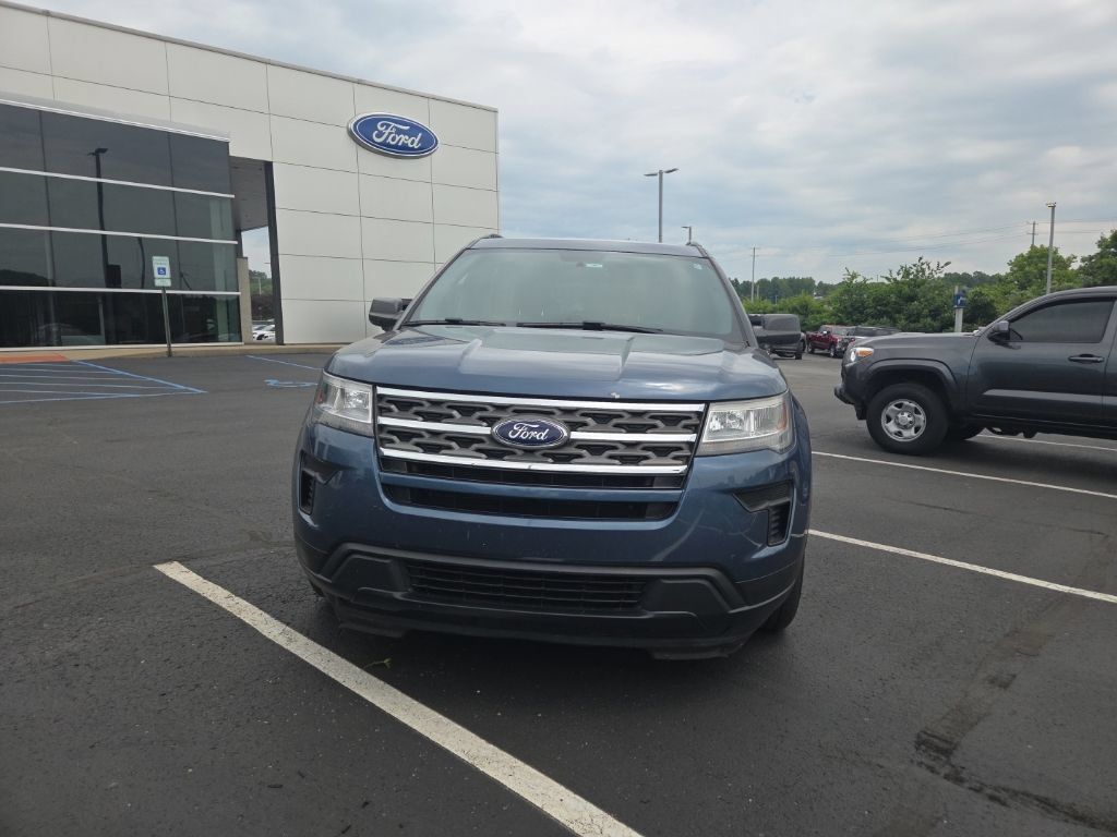 Used 2019 Ford Explorer FWD image 2