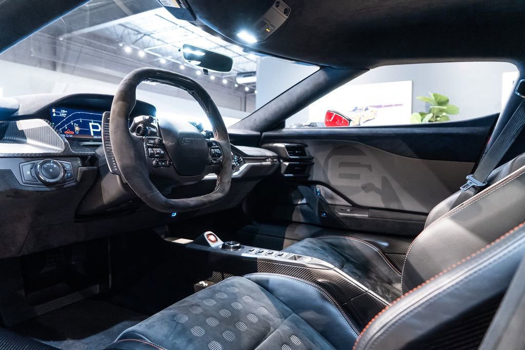 Used 2020 Ford GT Heritage Edition image 36