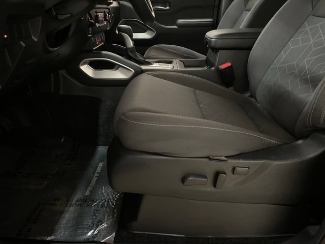 Used 2026 Nissan Frontier SV AWD/4WD image 61
