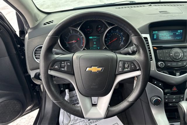 Used 2014 Chevrolet Cruze LT FWD image 16