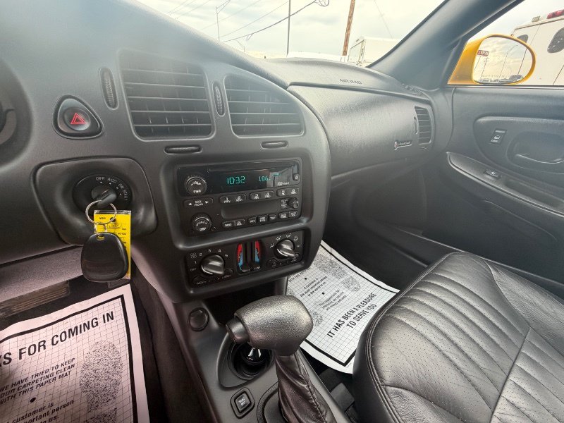 Used 2003 Chevrolet Monte Carlo SS FWD image 17