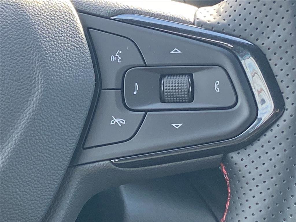 New 2026 Chevrolet Trax RS w/ Driver Confidence Package image 9