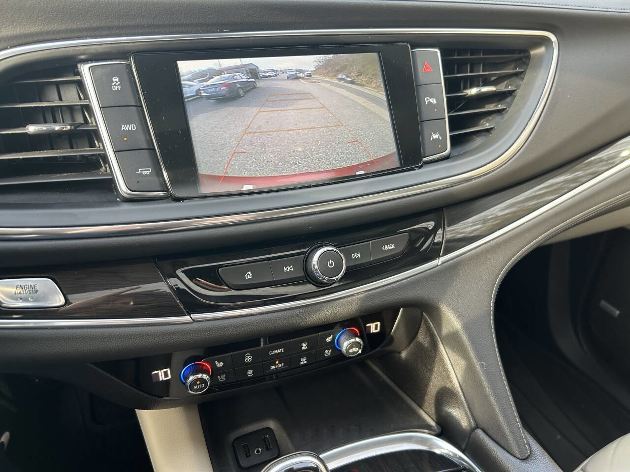 Used 2018 Buick Enclave Premium w/ Experience Buick Package image 38