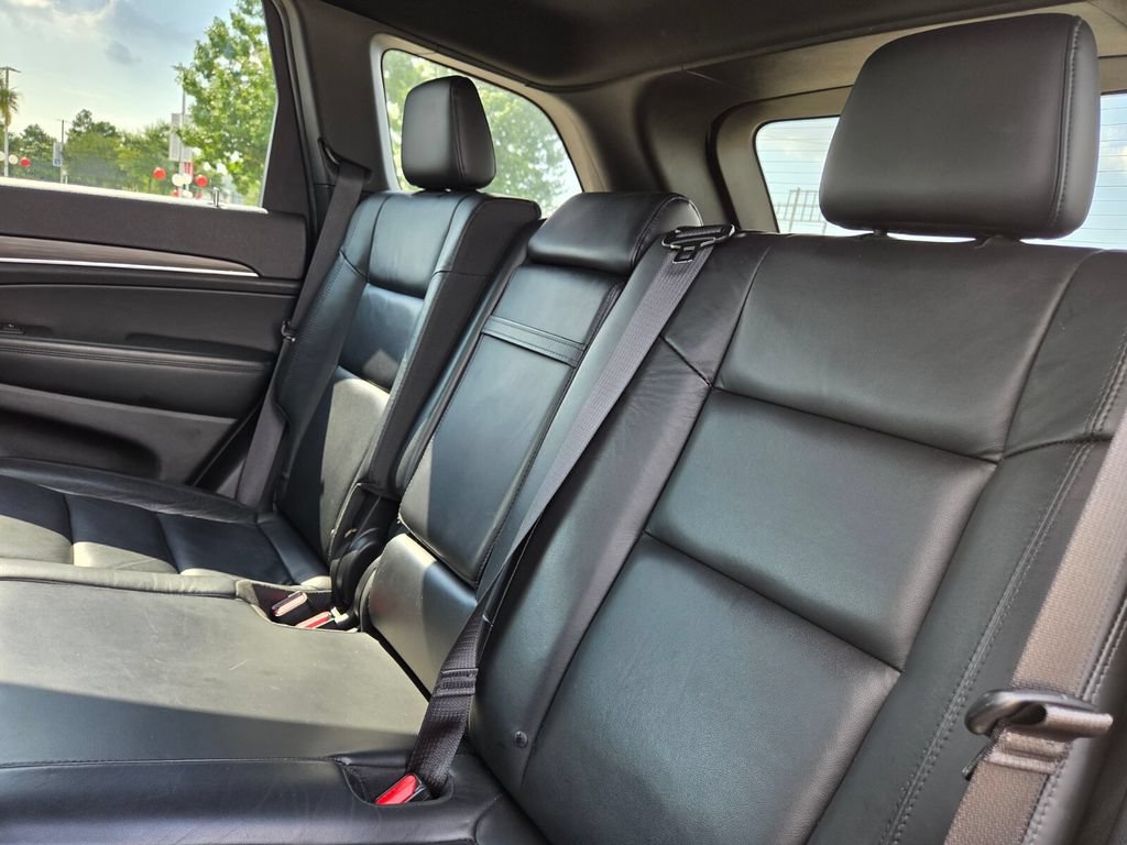 Used 2019 Jeep Grand Cherokee Limited RWD image 23