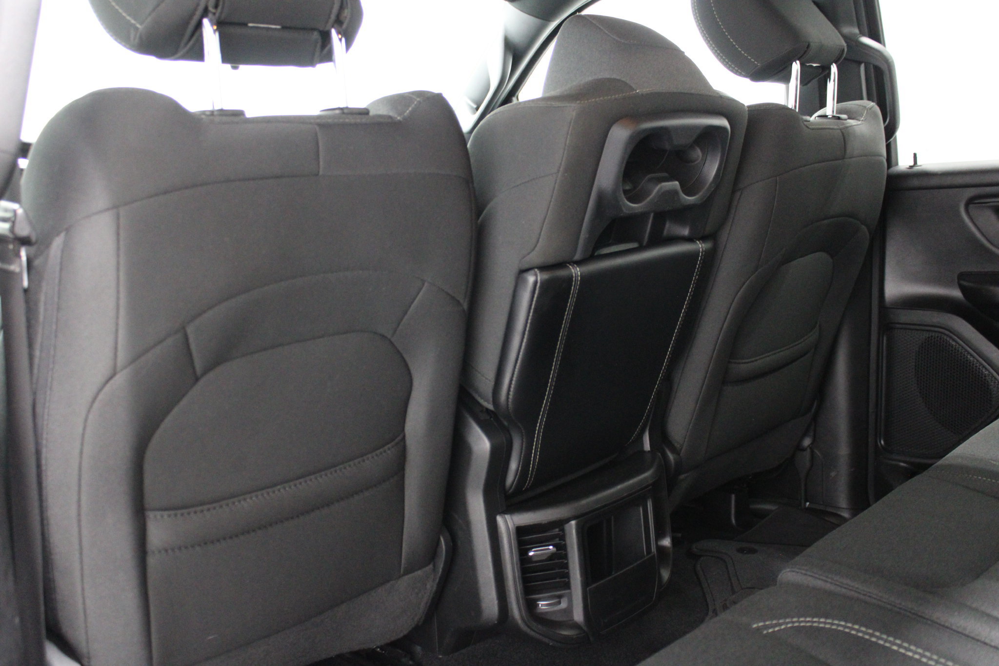Used 2025 RAM 1500 Tradesman w/ Night Edition AWD/4WD image 15