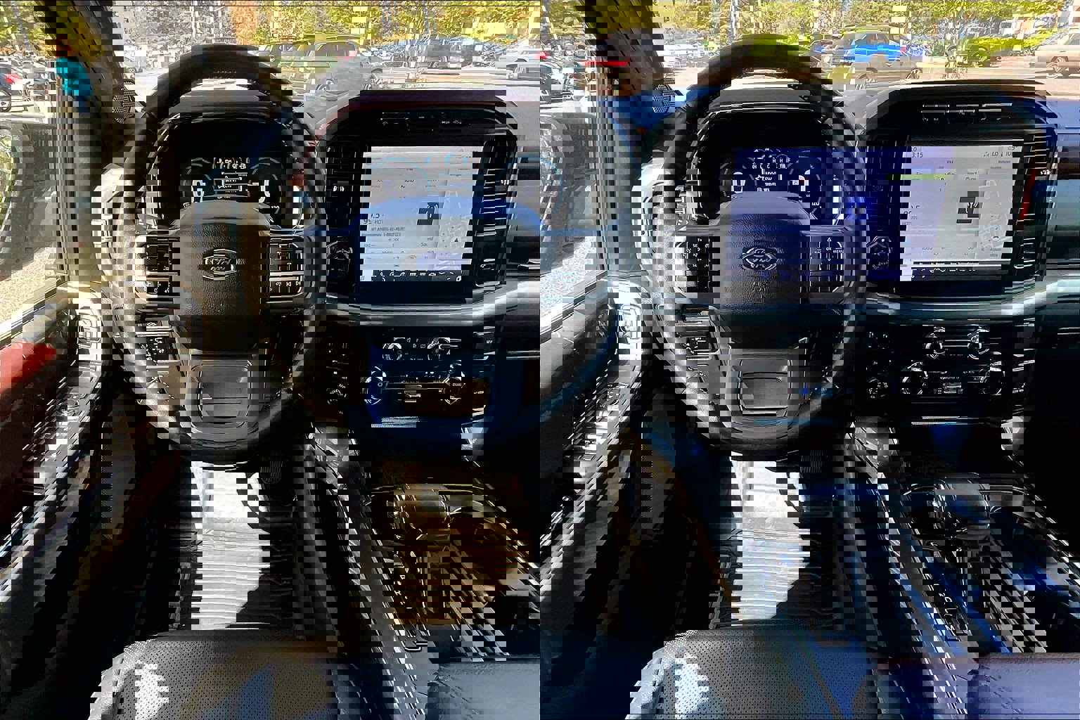 Used 2023 Ford F150 Lariat w/ Equipment Group 502A High image 5