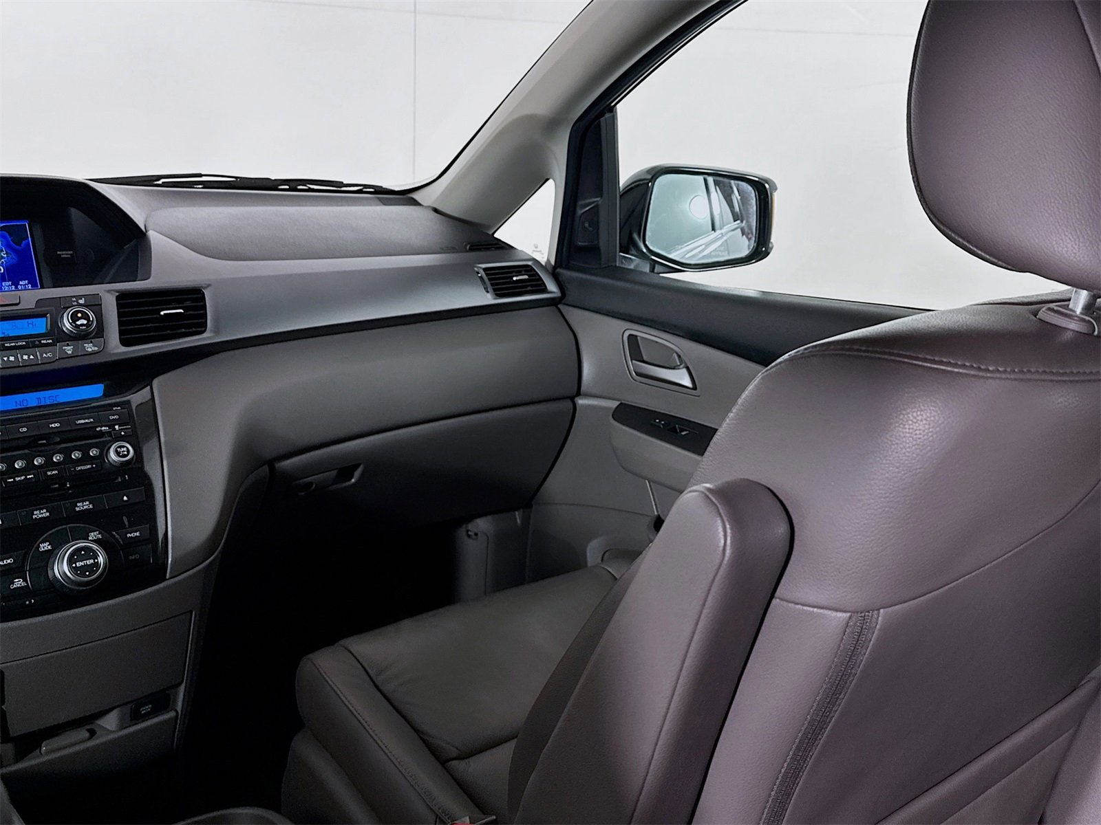 Used 2012 Honda Odyssey Touring Elite image 23