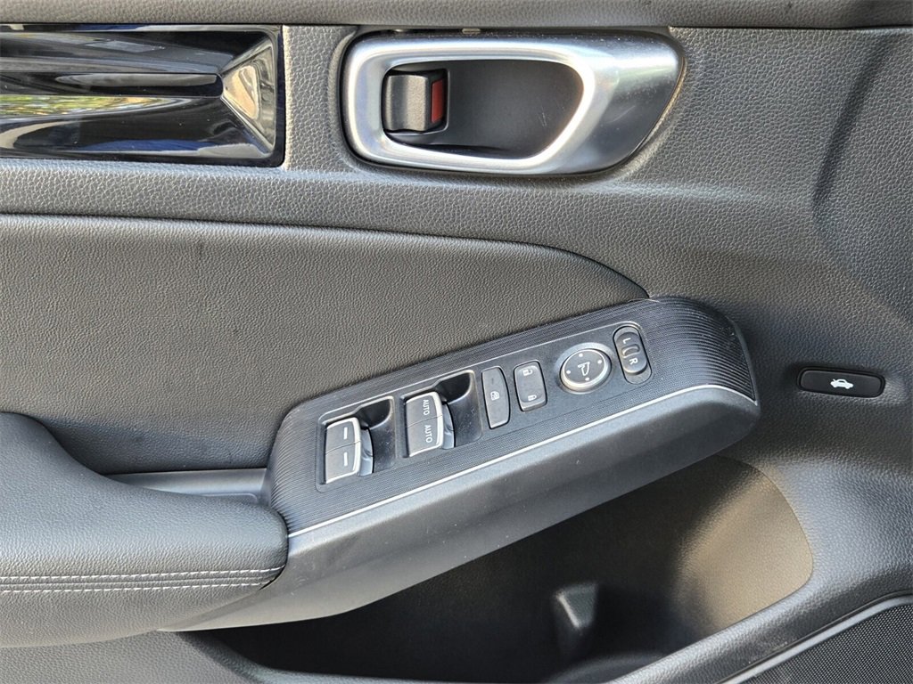 Certified 2024 Honda Civic Touring image 26