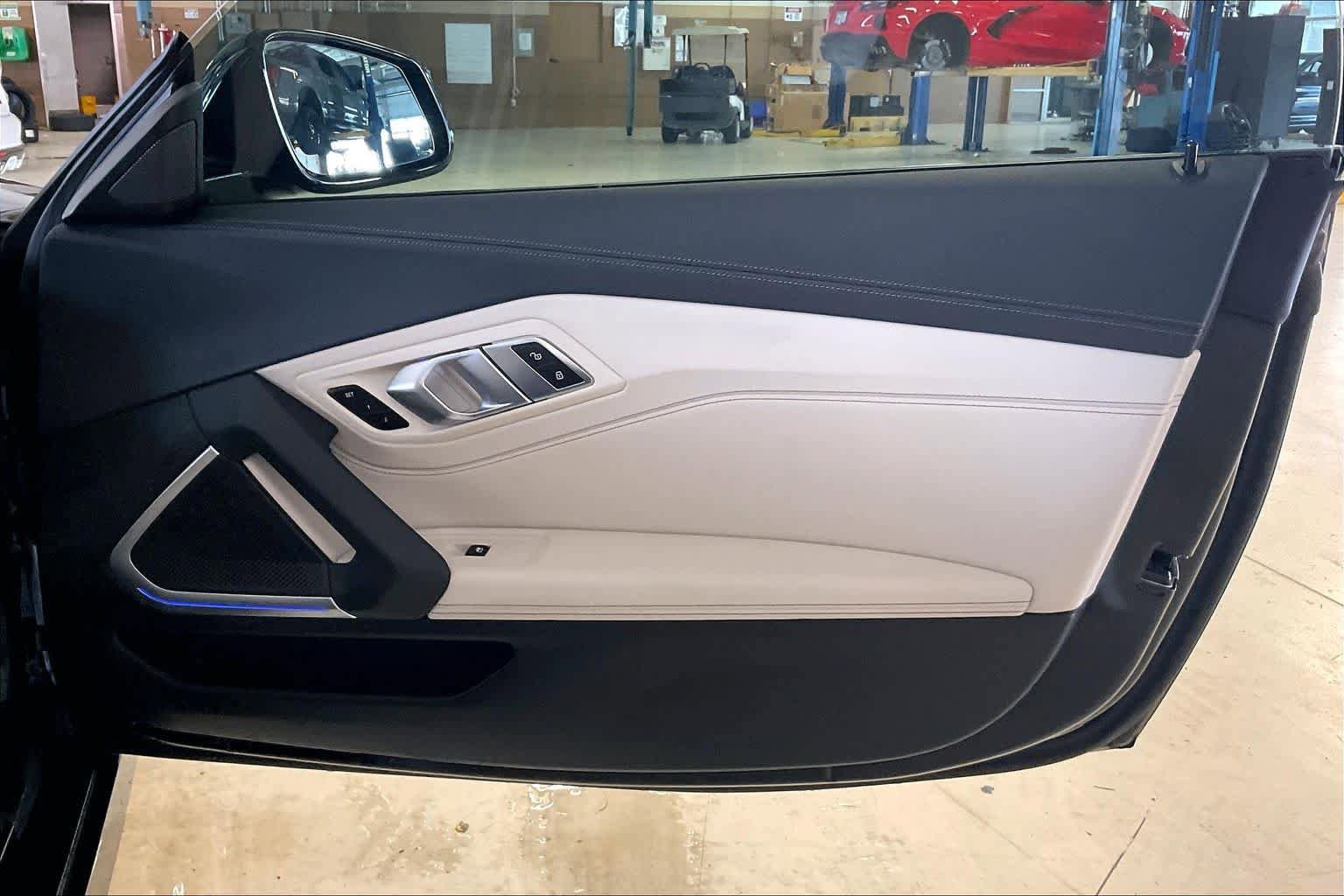 Certified 2023 BMW Z4 M40i w/ Convenience Package RWD image 18