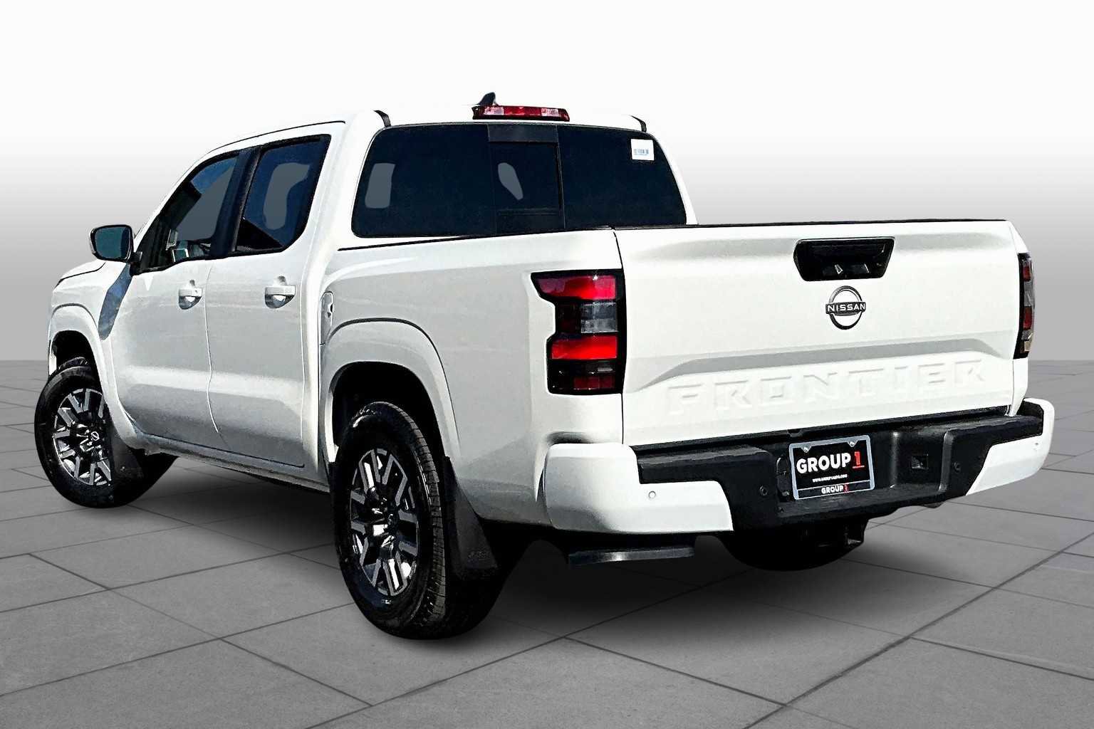 New 2026 Nissan Frontier SV image 12