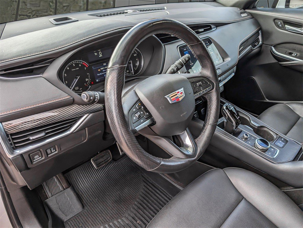 Certified 2021 Cadillac XT4 Sport w/ Cold Weather Package image 10